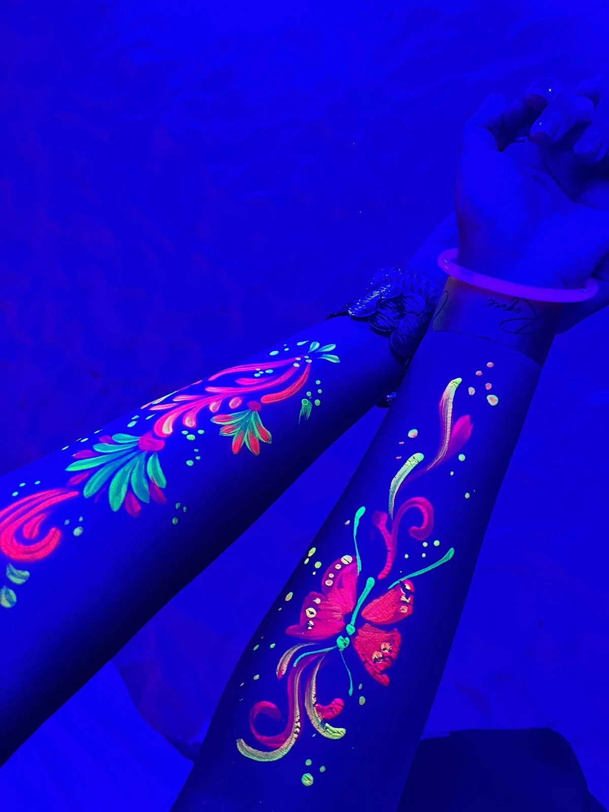 Black light painting 1