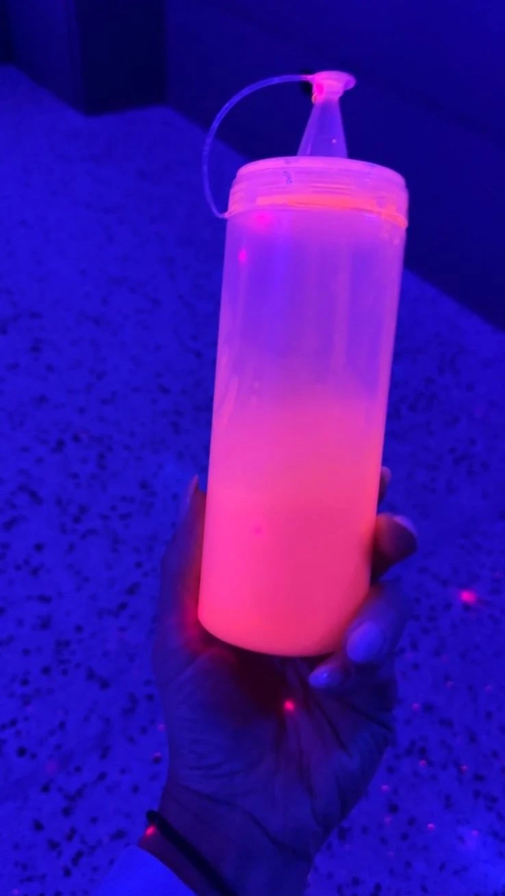 Neon splatter room 6